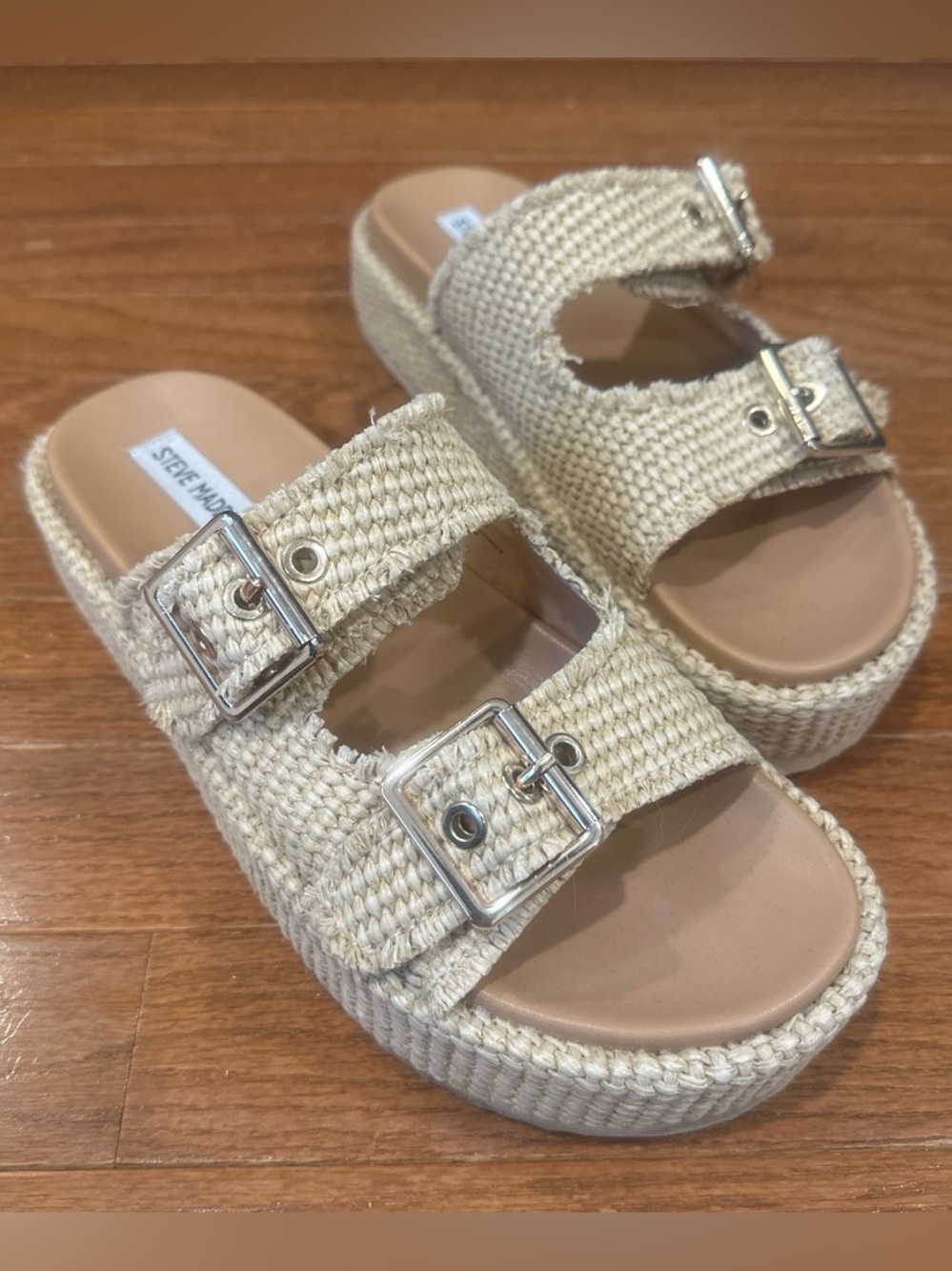Steve Madden Karrigan Sandals
